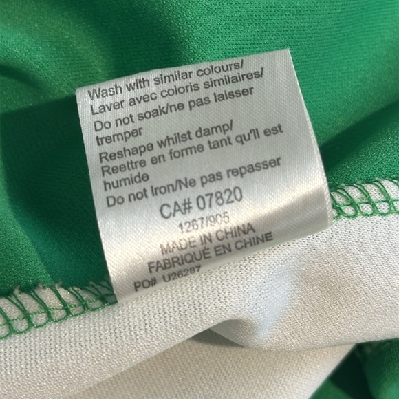 Vintage Umbro Ireland Football Soccer Jersey - Green and White Size Medium - Picture 7 of 7